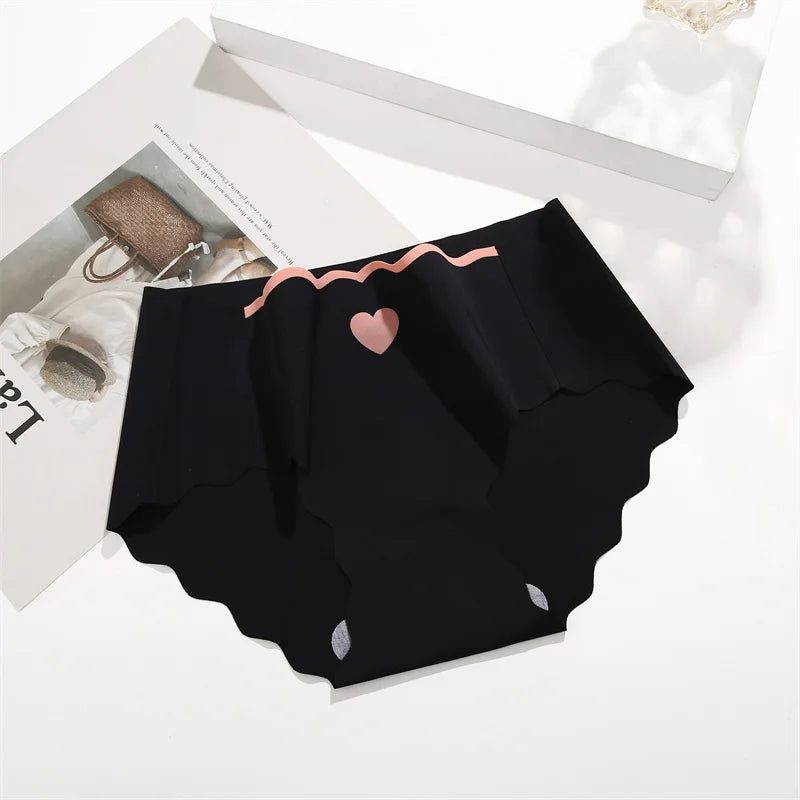Seamless Bras Set for Women Push Up Bras Heart Pattern Bralette Sexy Low Rise Ice Silk Briefs Wavy Edge Underwear Set Female